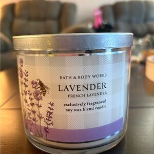 Bath & Body Works Lavender Candle. Burned once